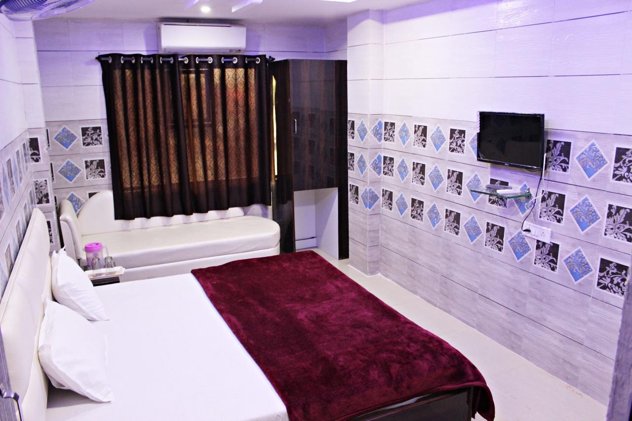 Hotel Shikhar Inn Ujjain Exteriör bild