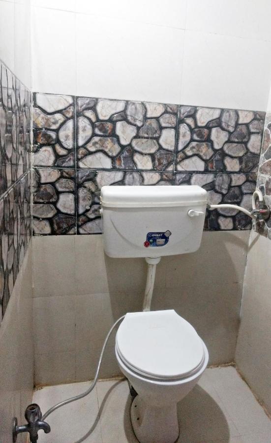 Hotel Shikhar Inn Ujjain Exteriör bild